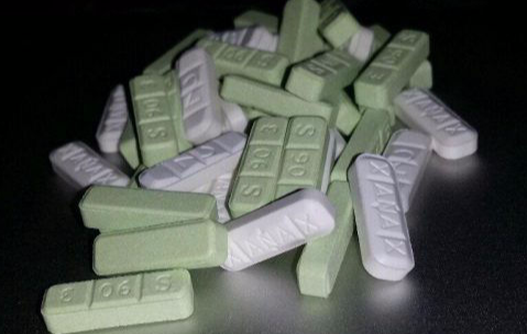Xanax (Alprazolam) Pills 